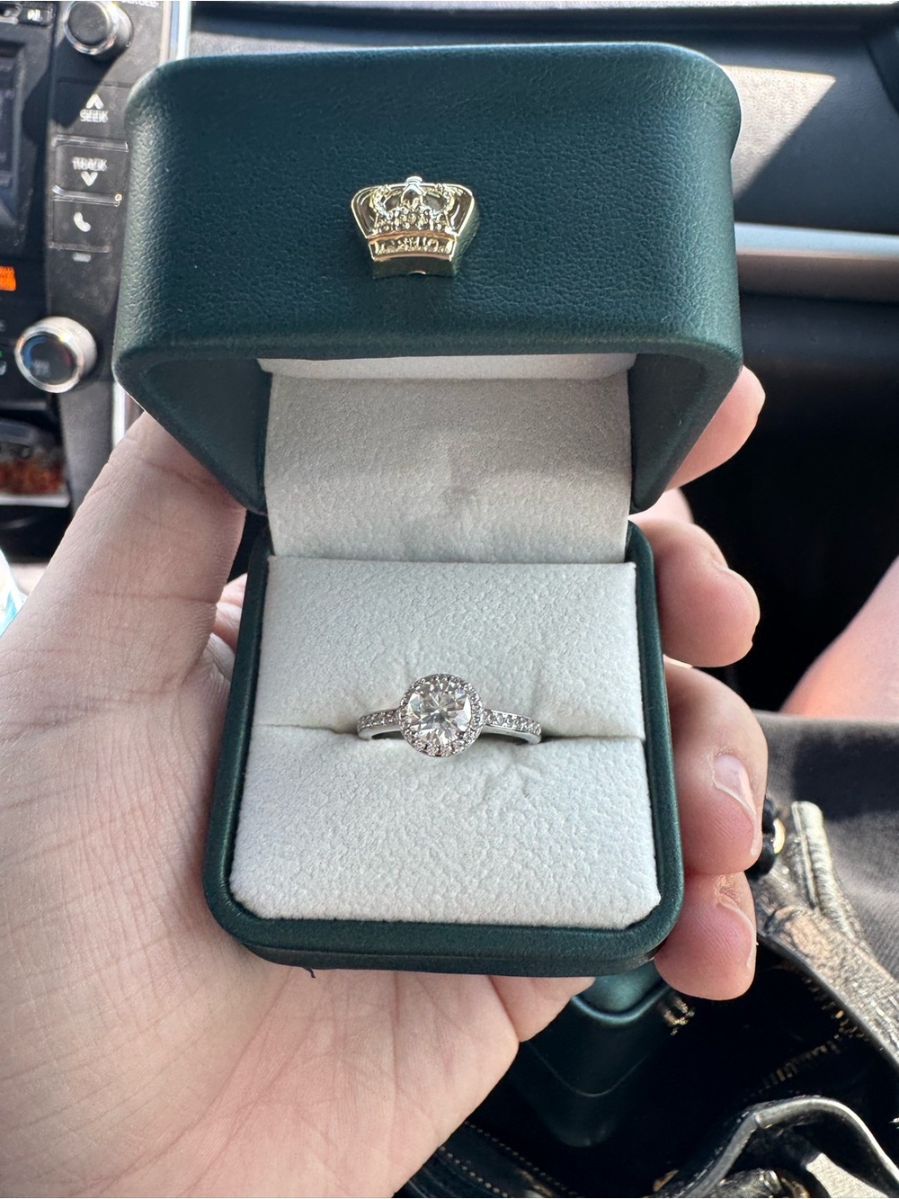 Lab grown Diamond Halo Engagement Ring